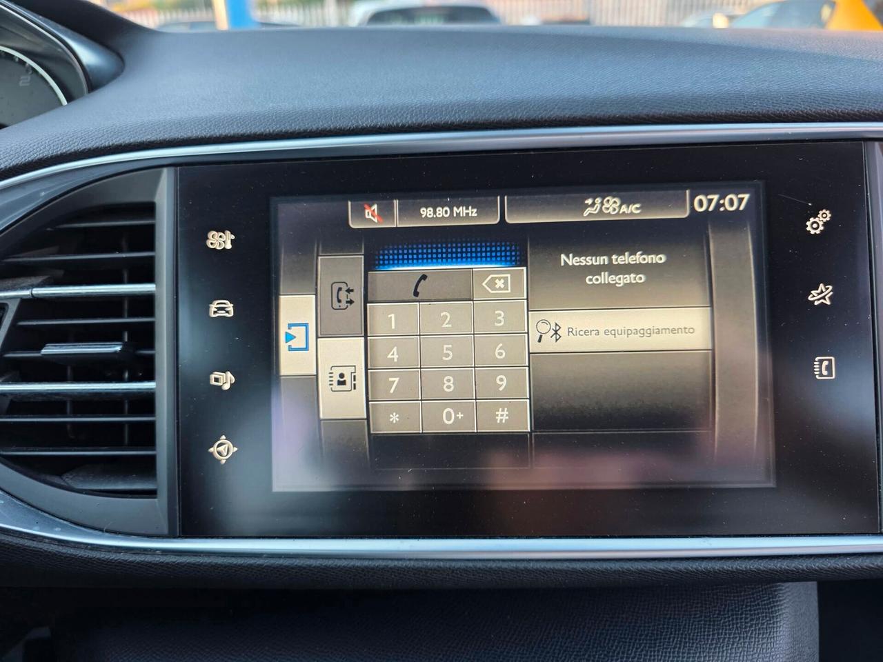 Peugeot 308 BlueHDi 120 S&S SW Allure