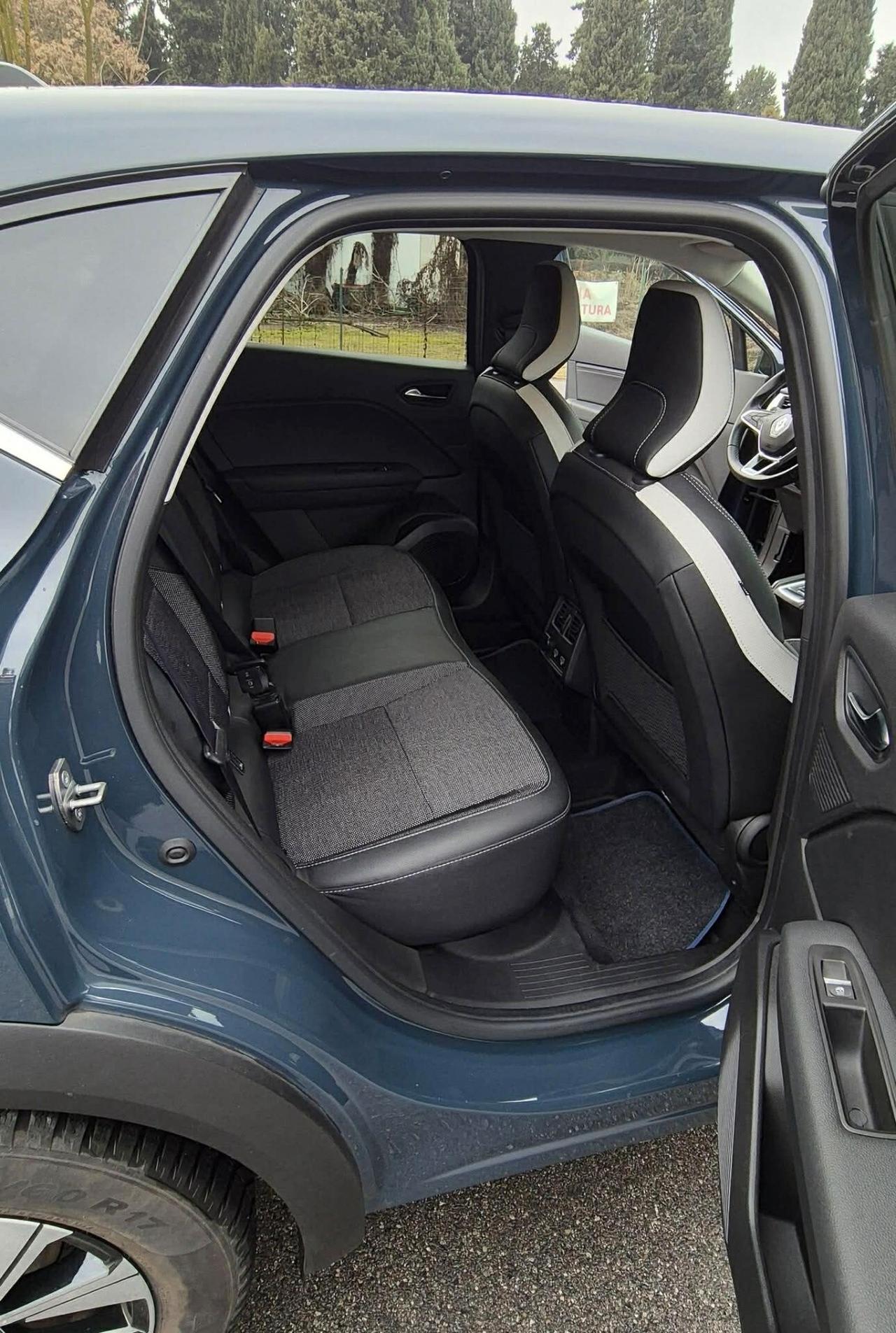 Renault Captur Full Hybrid E-Tech 145 CV Techno