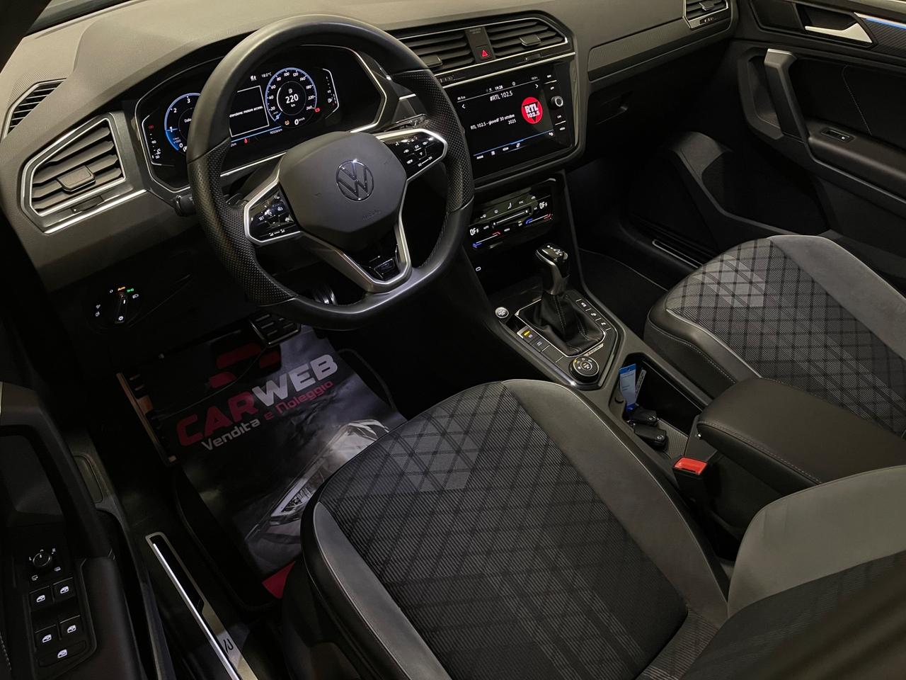 VOLKSWAGEN TIGUAN 2.0 TDI R-Line 4MOTION 2021