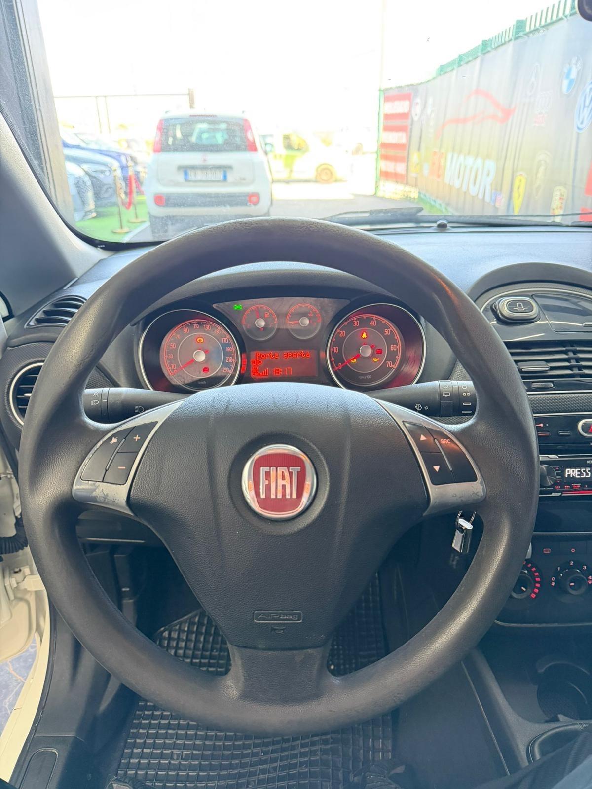 Fiat Punto 1.4 8V 5 porte Natural Power Street