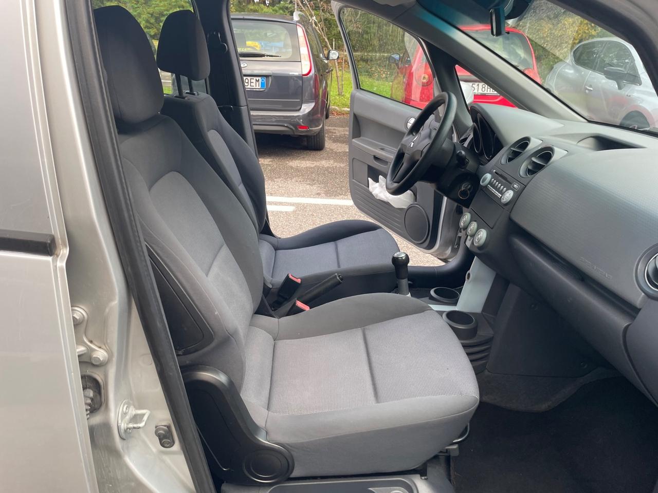 Mitsubishi Colt 1.1 12V 5p. *Neopatentati*Cerchi*Solo 125000km*