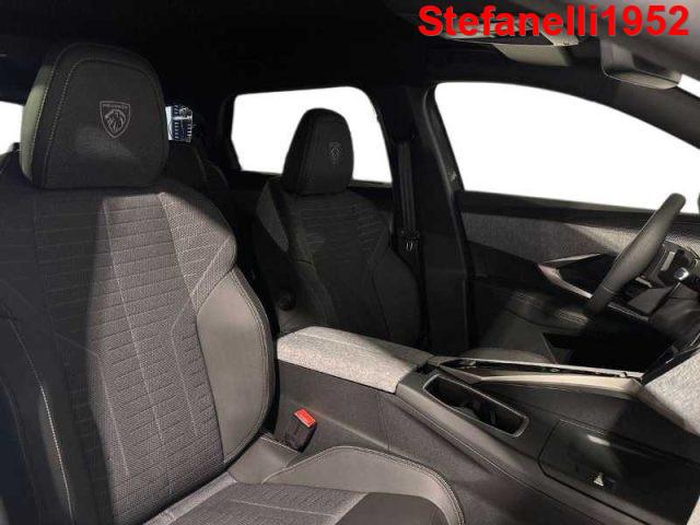 PEUGEOT 5008 1.2 hybrid GT 136cv e-dcs6