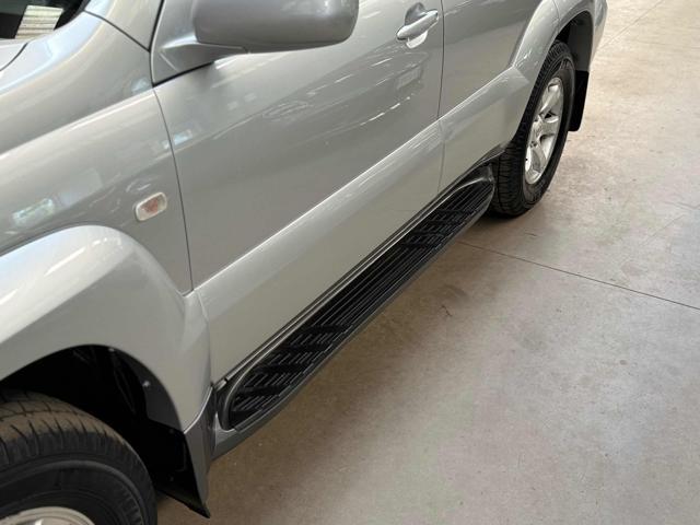 TOYOTA Land Cruiser 3.0 D-4D 16V cat 5 porte aut. Wagon