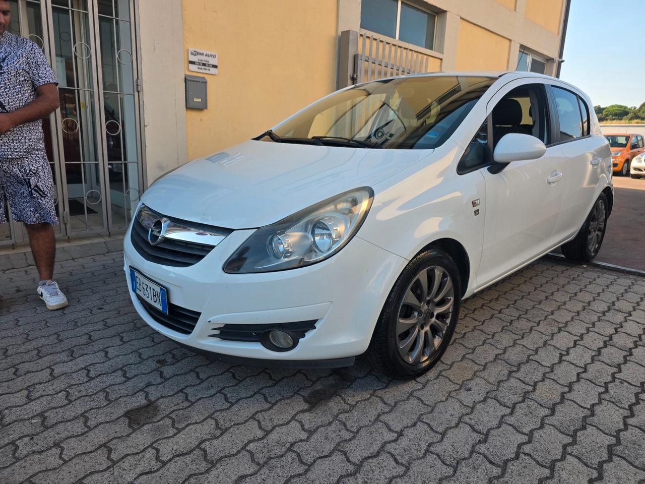 Opel Corsa 1.0 12V 5 porte Club