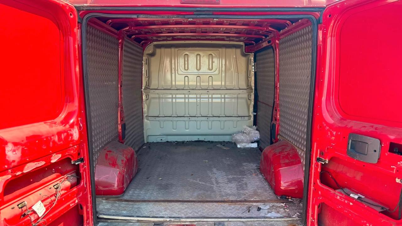Citroen Jumper 30 2.2 DIESEL 3 POSTI