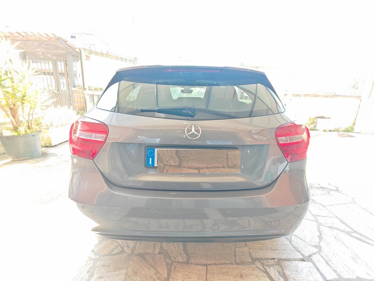 Mercedes-benz A 180 d Automatica Business
