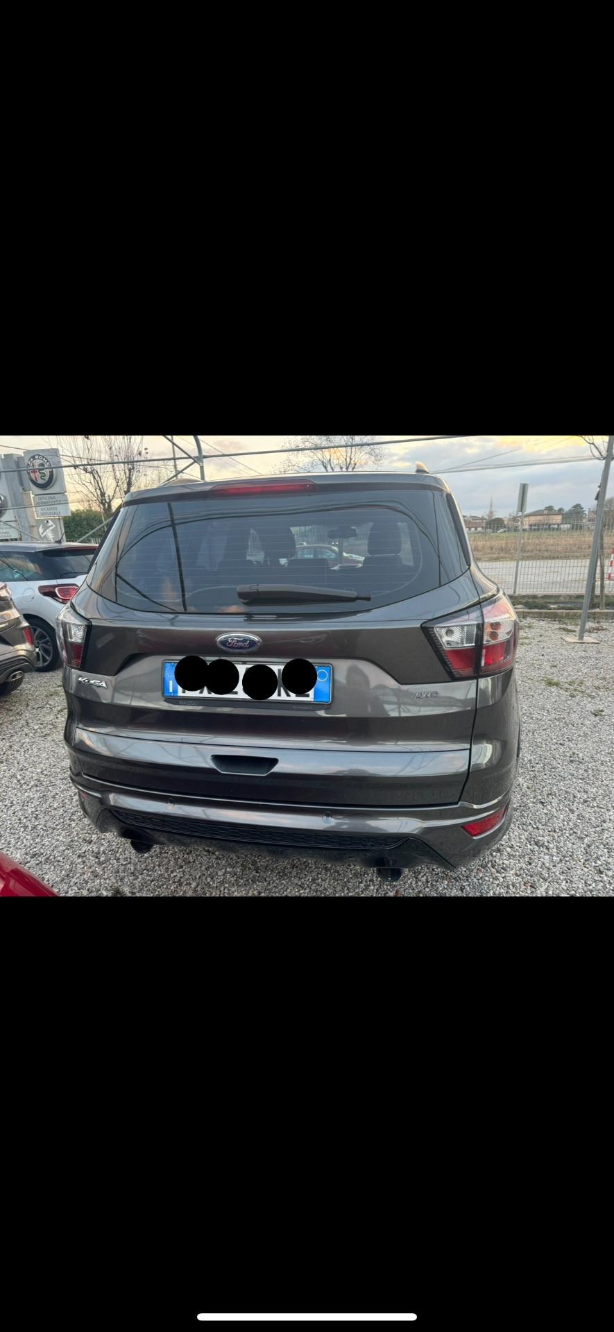 Ford Kuga 2.0 TDCI 150 CV S&S 4WD Powershift ST-Line