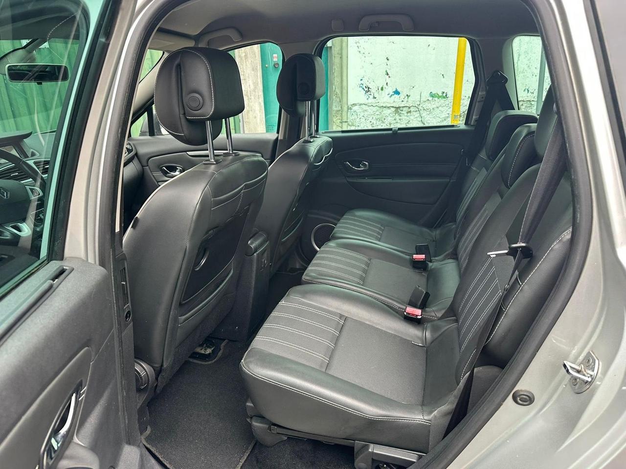 Renault Scenic Scénic 1.6 dCi 130CV Start&Stop Bose - 7 posti