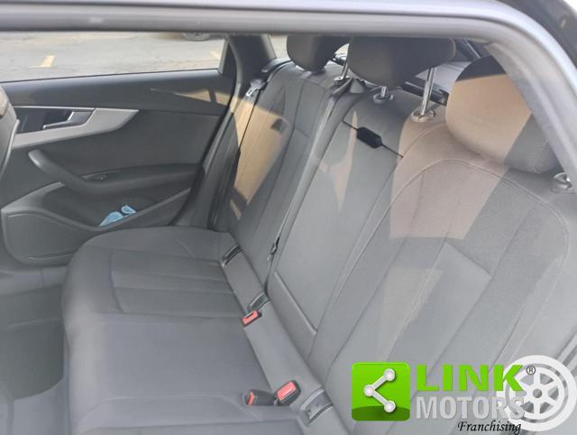 AUDI A4 2.0 TDI 122 CV S tronic S line edition