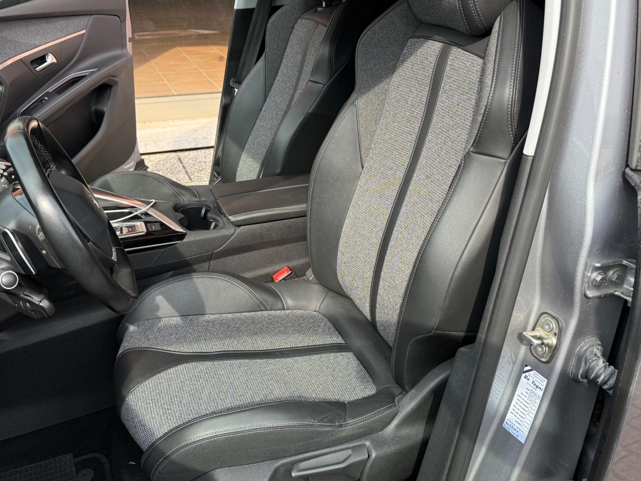 Peugeot 5008 BlueHDi 130 S&S EAT8 Allure 7 POSTI