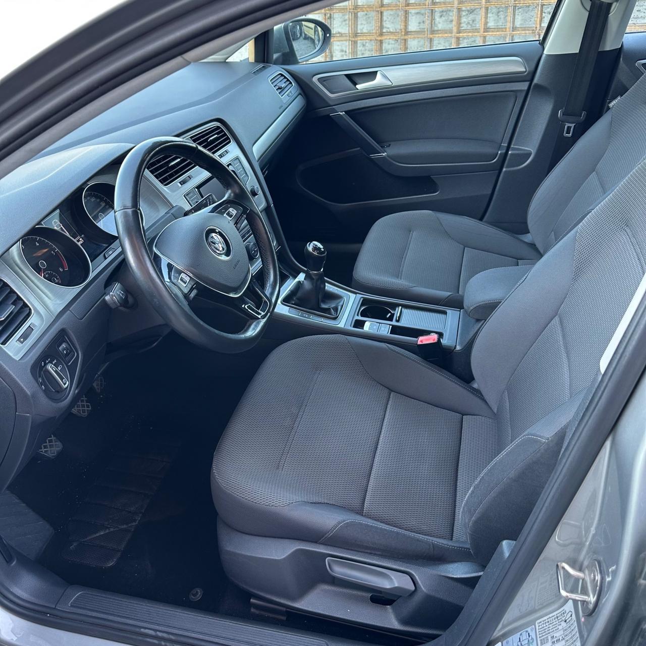Volkswagen Golf Variant Golf Business 1.6 TDI 5p. Highline BlueMotion Technology