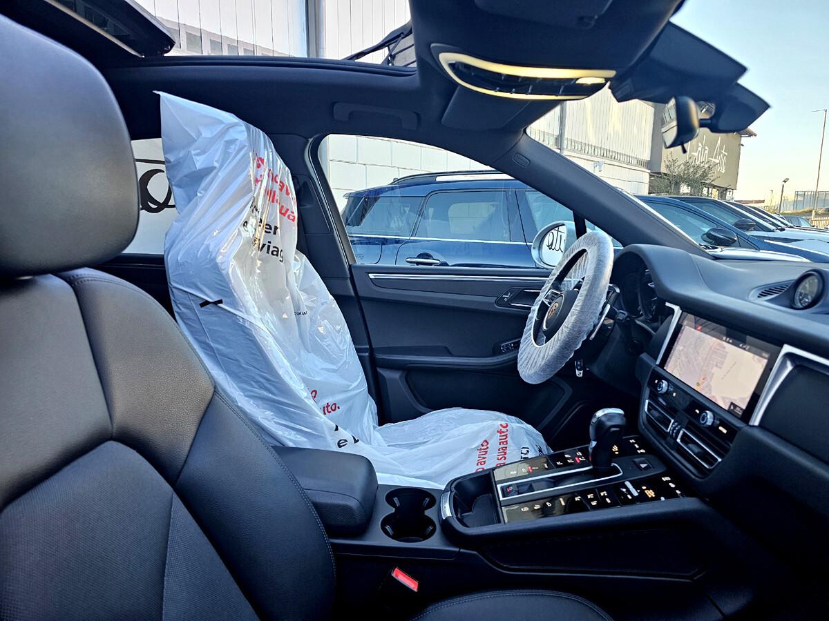 Porsche Macan 2.0 PDK PASM TETTO PANORAMA TAGLIANDI UFFICIALI