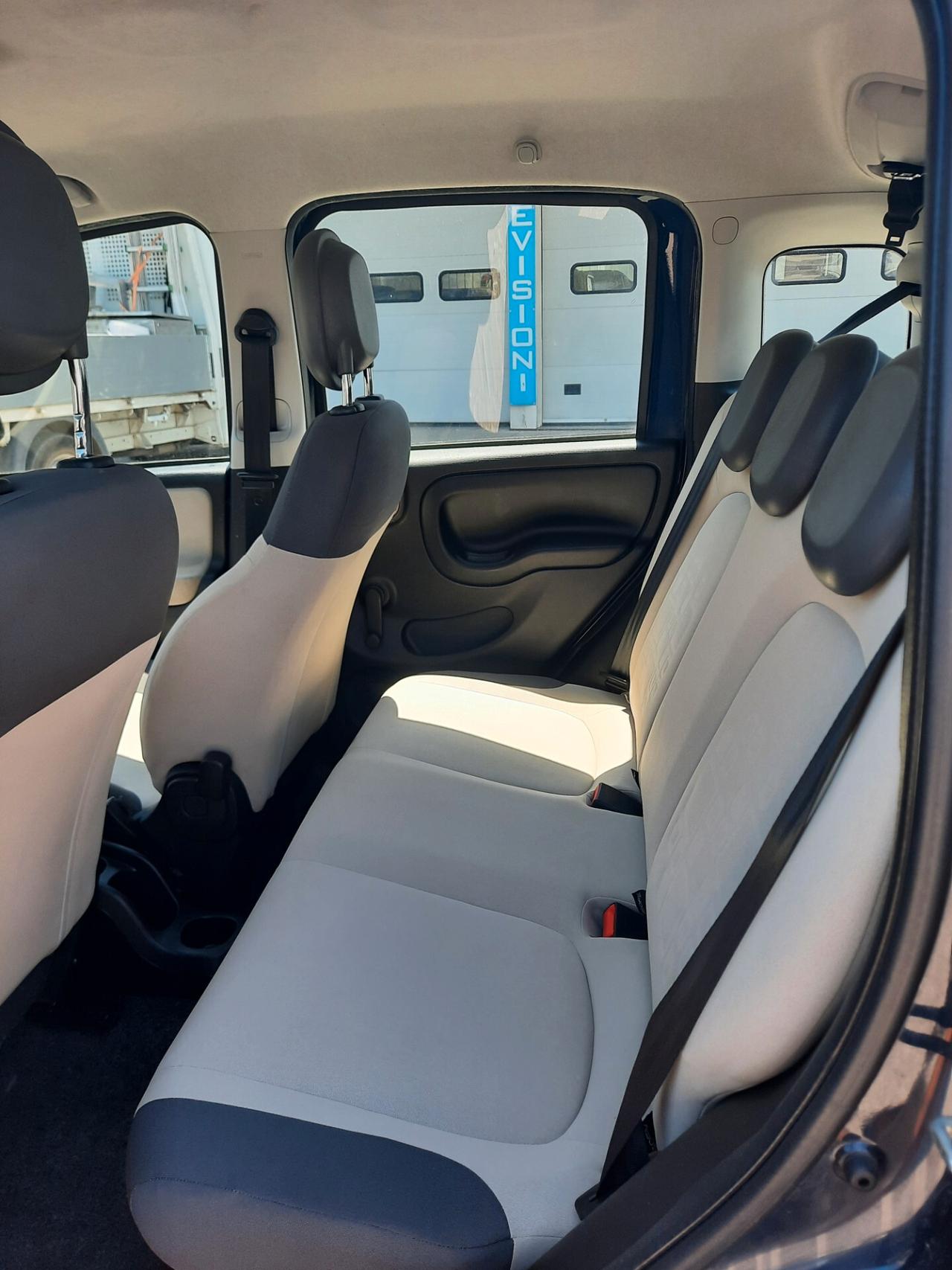 Fiat Panda 1.2 Lounge OK NEOPATENTATI