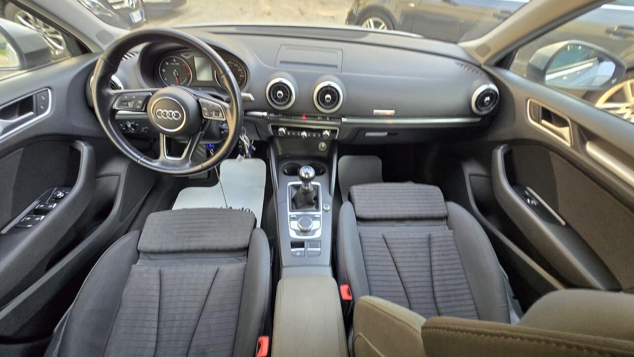 Audi A3 1.6 TDI 116 CV Sport