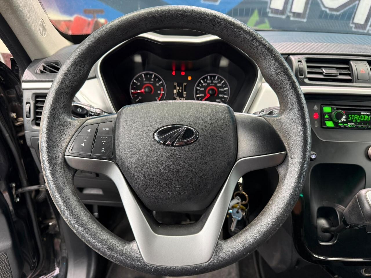 Mahindra KUV100 1.2 VVT K8 (208)