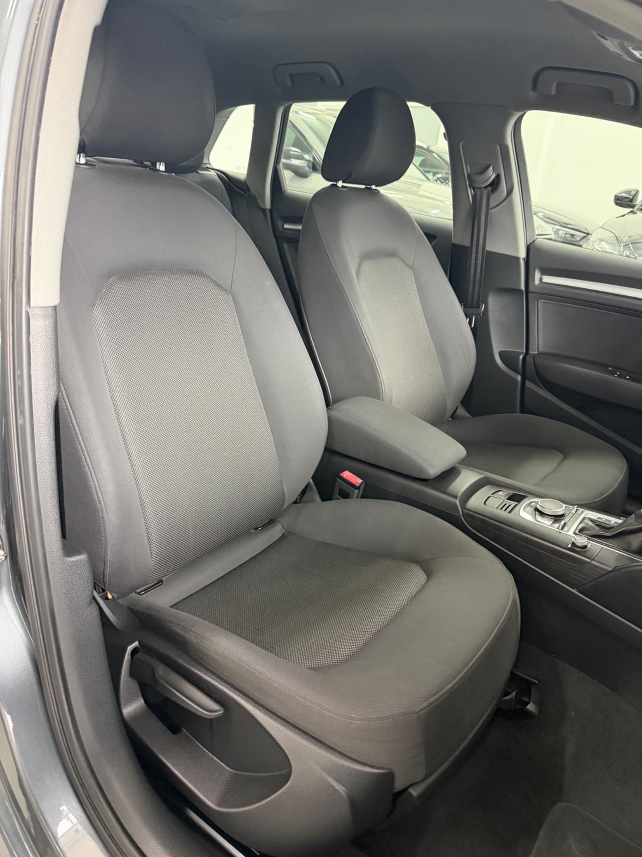 Audi A3 SPB 2.0 TDI S tronic Sport FINANZIABILE