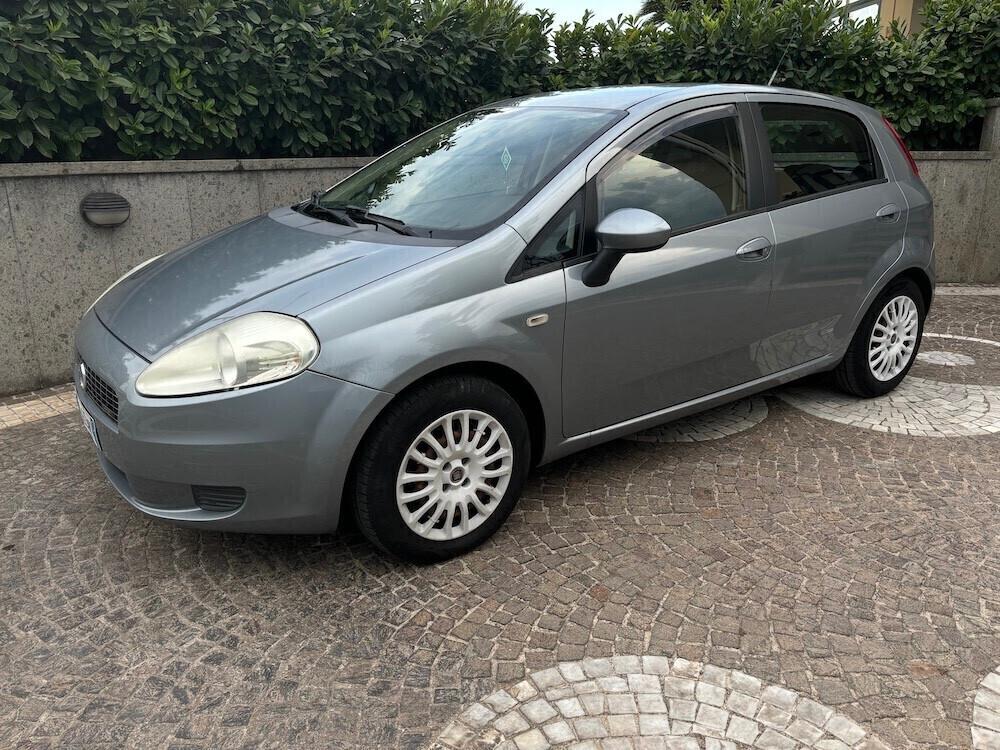 Fiat Grande Punto Grande Punto 1.3 MJT 90 CV 5 porte Dynamic