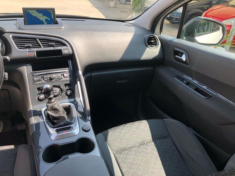 Peugeot 3008 1.6HDi 115cv anno 2014