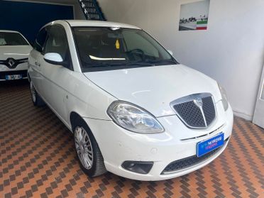 Lancia Ypsilon 1.4 Ecochic GPL