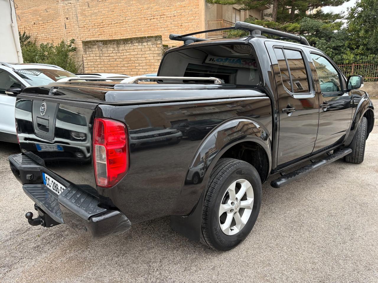 Nissan Navara 2.5 dCi 4 porte Double Cab Platinum