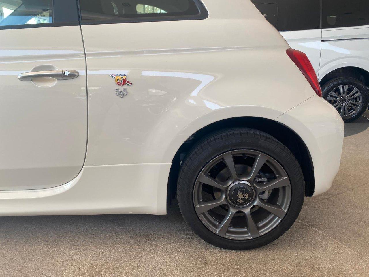 Abarth 595 1.4 t-jet 145cv