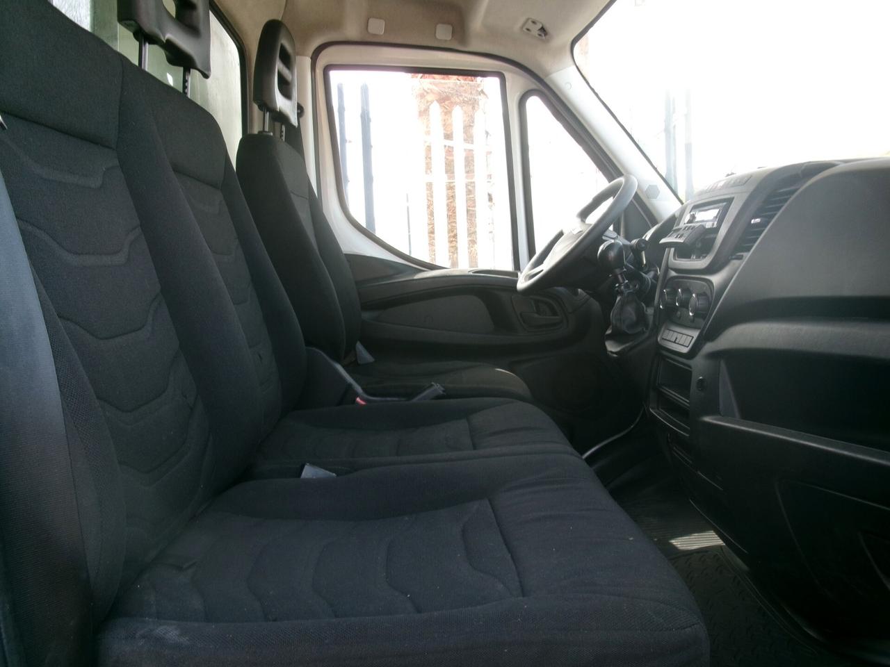 Iveco Daily 35C15 3000 150CV E5 FRIGO ATP FRCX 05/2027 P.3450 7 PEDANE