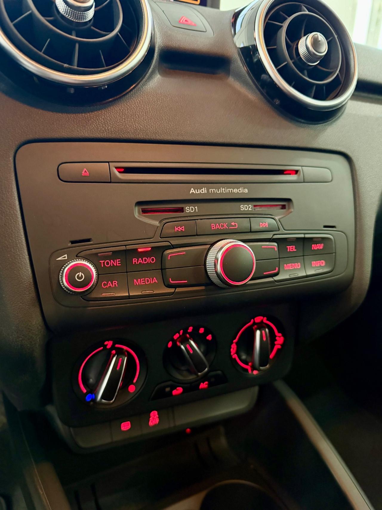 Audi A1 SPB 1.6 TDI Attraction FINANZIABILE