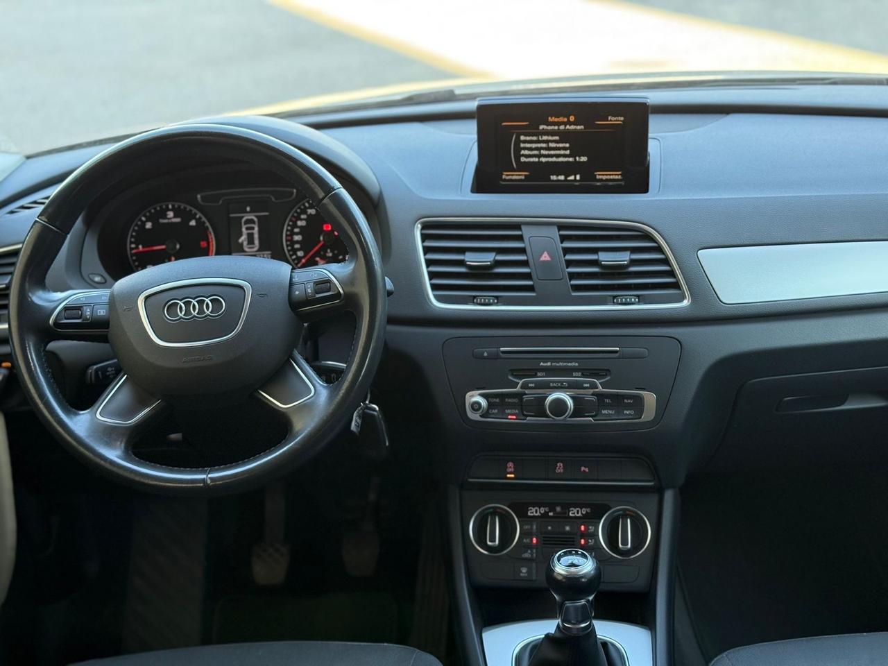 Audi Q3 2.0 TDI 120 CV Business