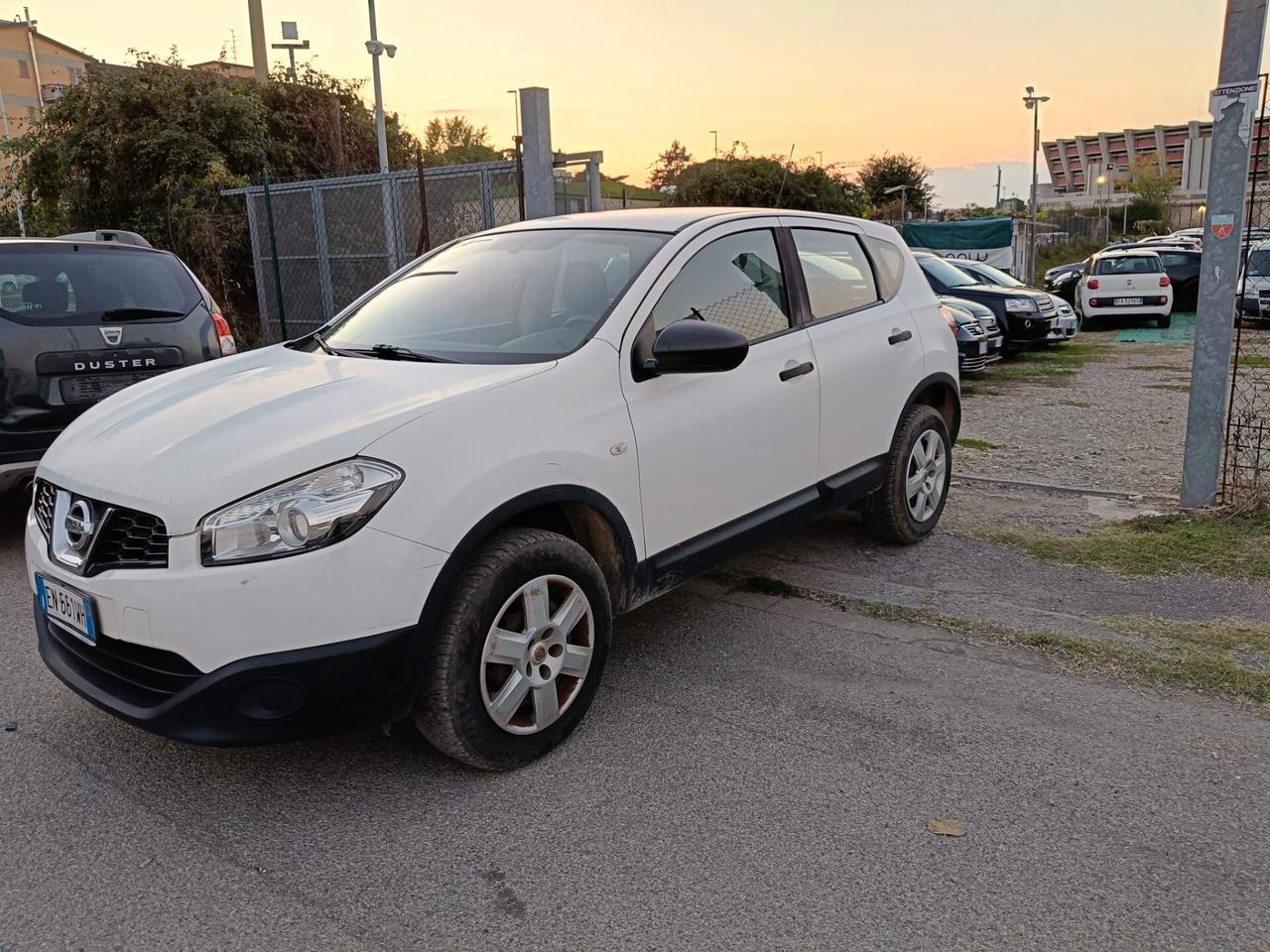 Nissan Qashqai 1.6 benzina