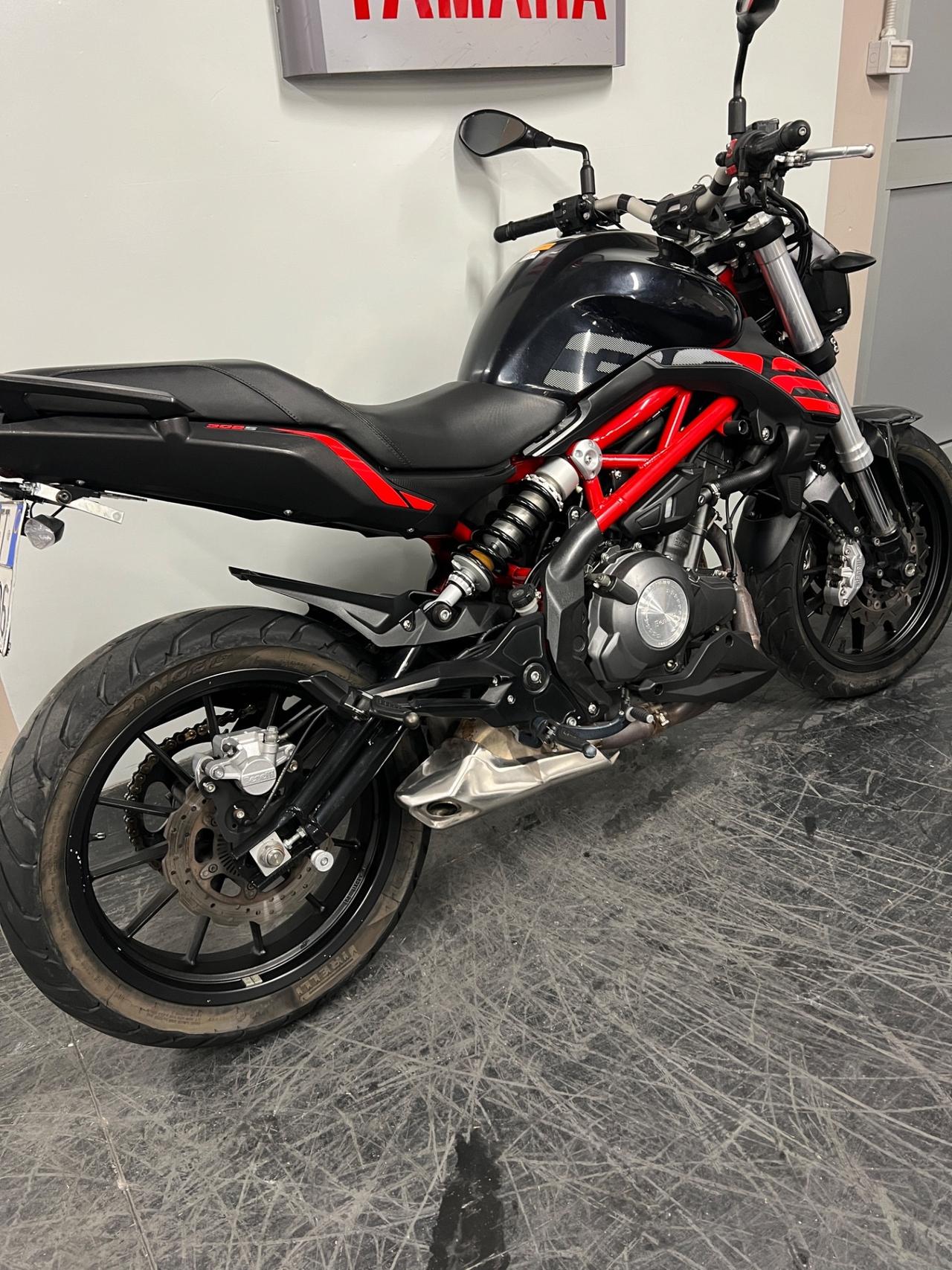 Benelli 302 S