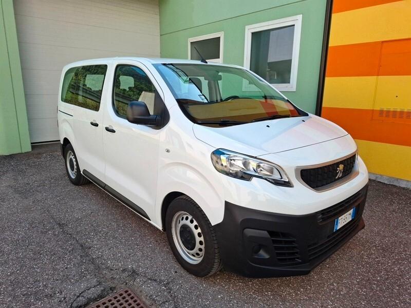 Peugeot Expert 1.5 BlueHDi 120CV 8 POSTI