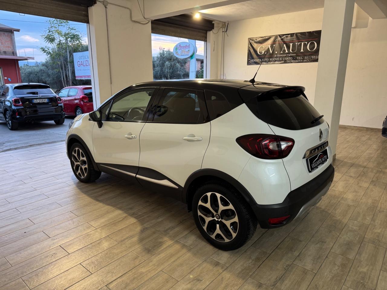 Renault Captur dCi 8V 90 CV EDC Sport Edition2