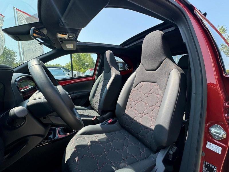 Toyota Aygo X 1.0B (72 CV) Lounge Air