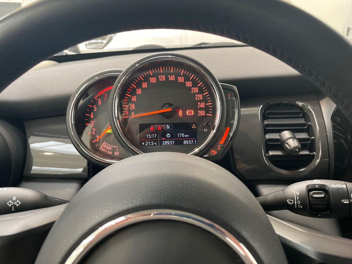 MINI Mini IV F56 2021 3p - Mini 3p 1.5 One Essential 102cv