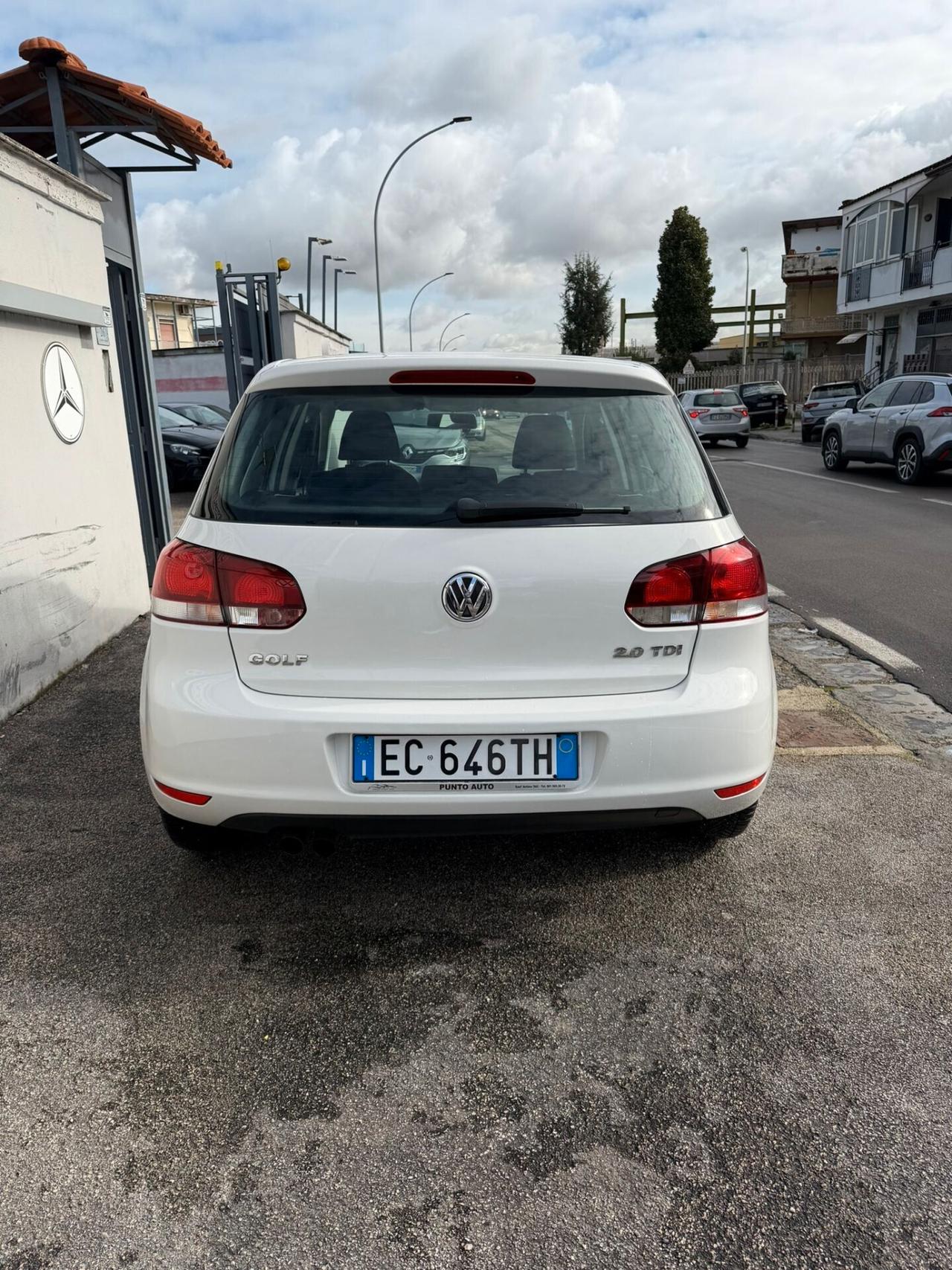 Volkswagen Golf 5p 2.0 tdi Highline