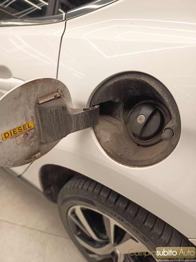 PEUGEOT 2008 BlueHDi 75 Access