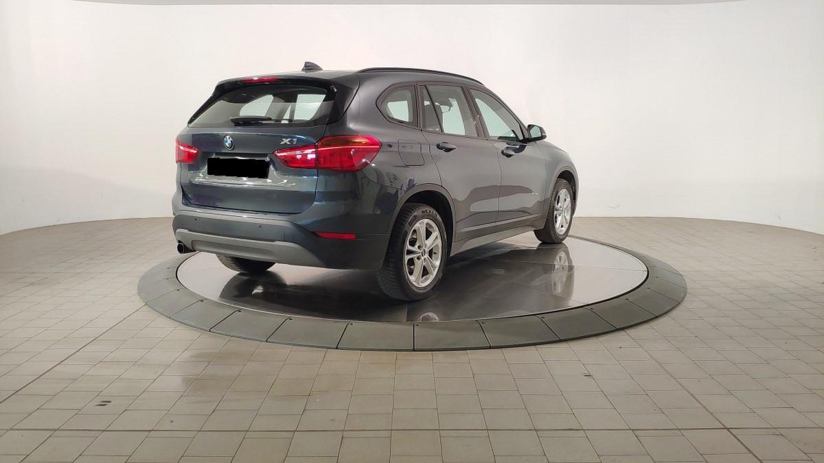 BMW X1 Sdrive18i Advantage