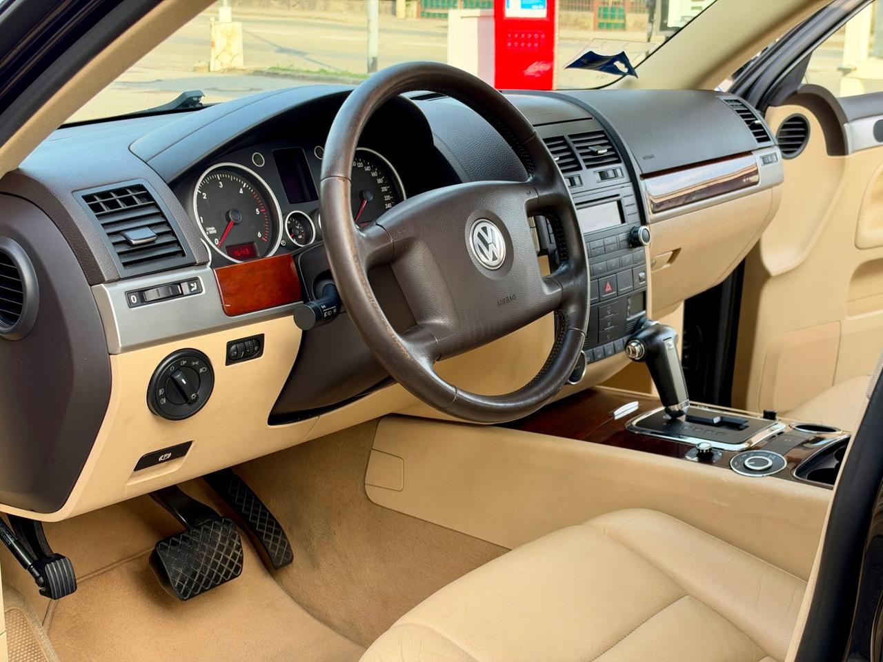 Volkswagen Touareg 3.0 V6 TDI DPF tiptronic