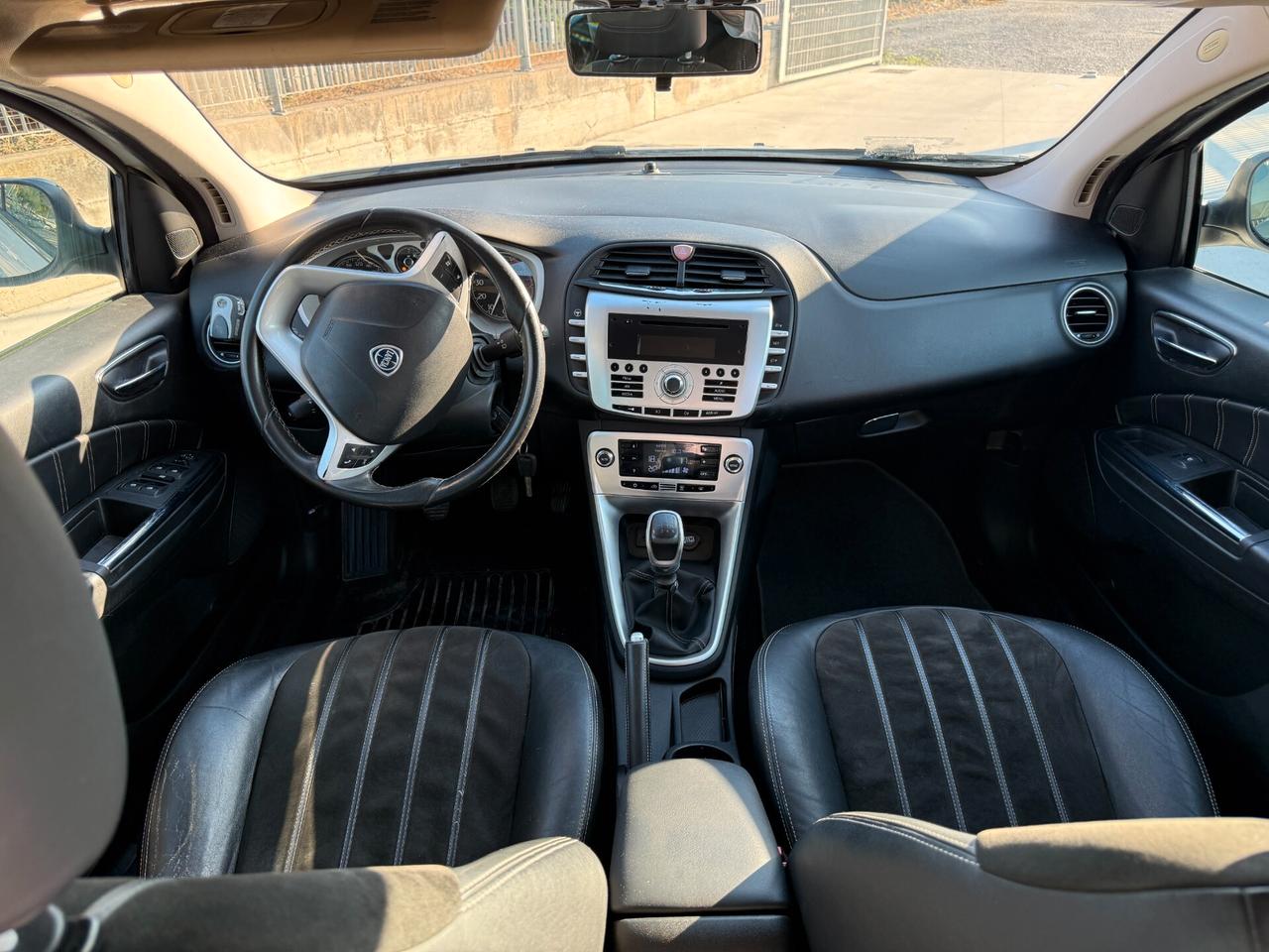 LANCIA DELTA ANNO 2011 1.4 BENZINA 120 CV