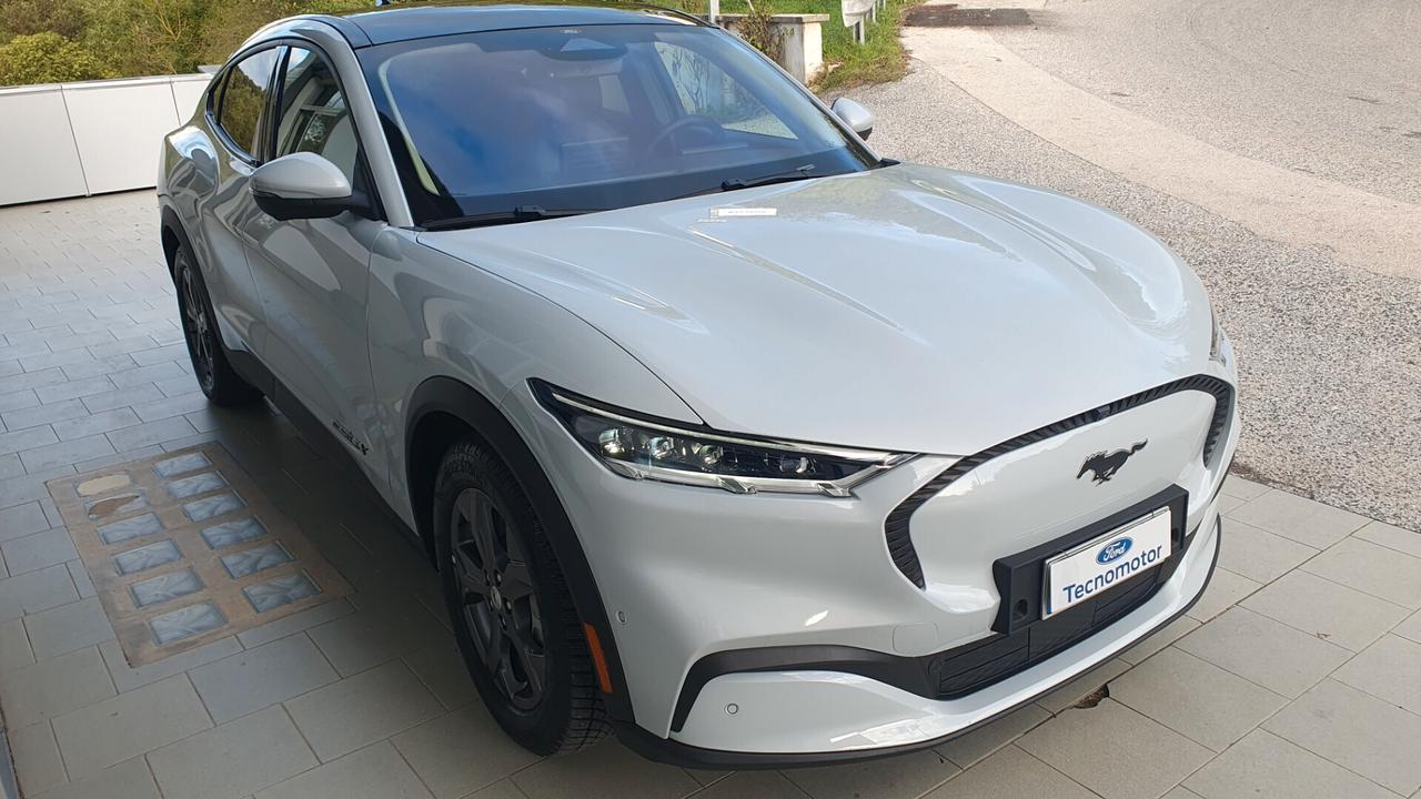 Ford Mustang Mach-E Premium RWD 294CV Extended Range (600KM) Batt. 99KWh
