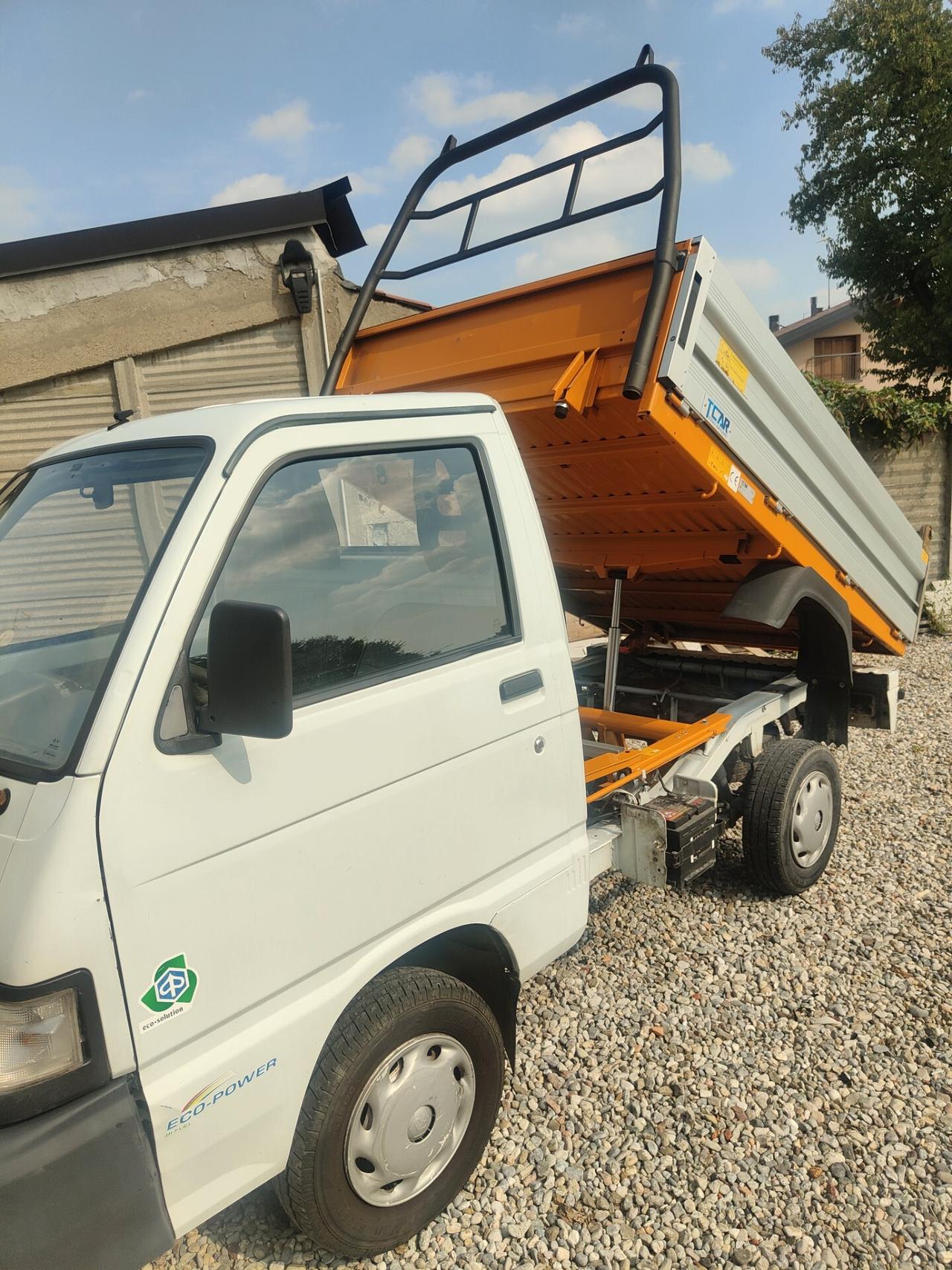 Piaggio Porter ribaltabile anno 2010 benzina e GPL km 0