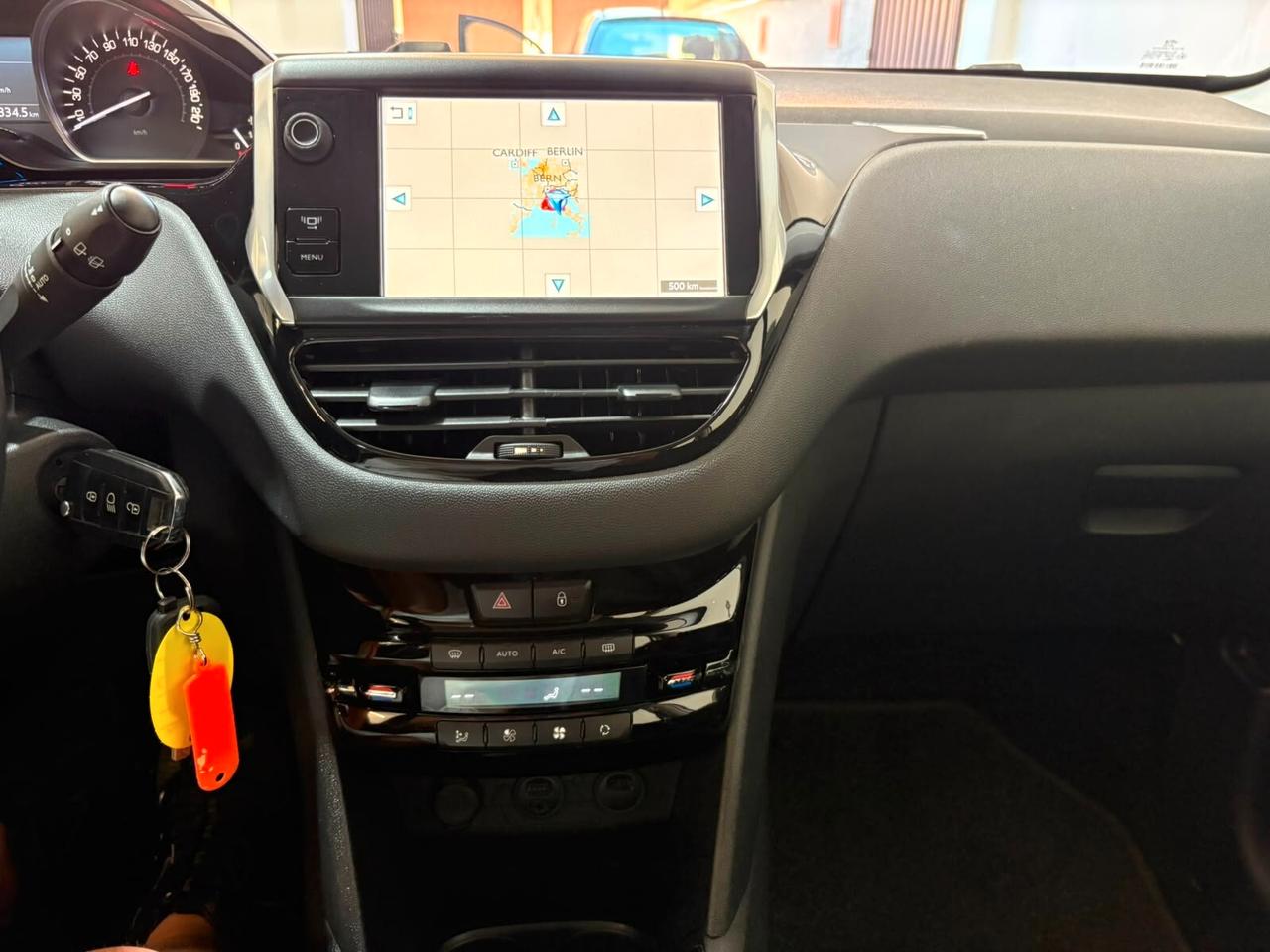 Peugeot 208 1.2 VTi 82 CV 5 porte Active