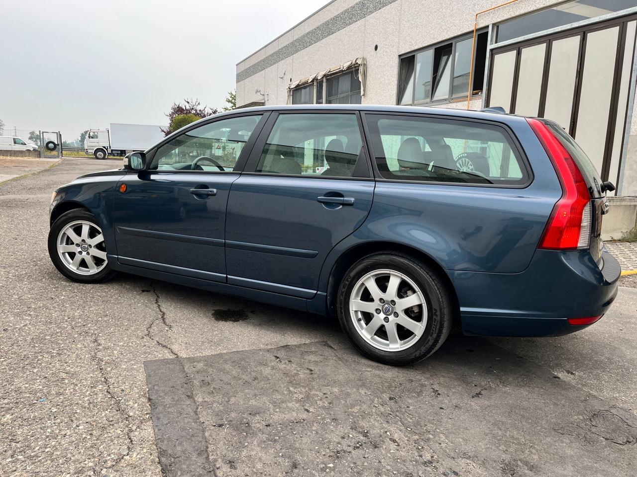 Volvo V50 D2 POLAR