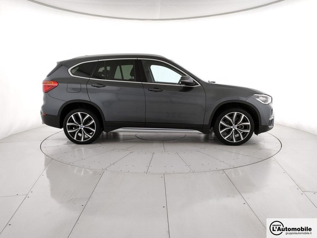 BMW X1 18 d xLine sDrive Steptronic