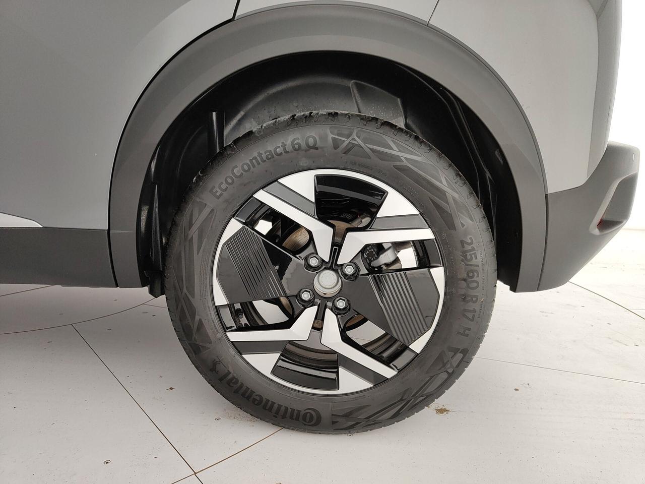 Peugeot 2008 Hybrid 136 e-DCS6 Allure