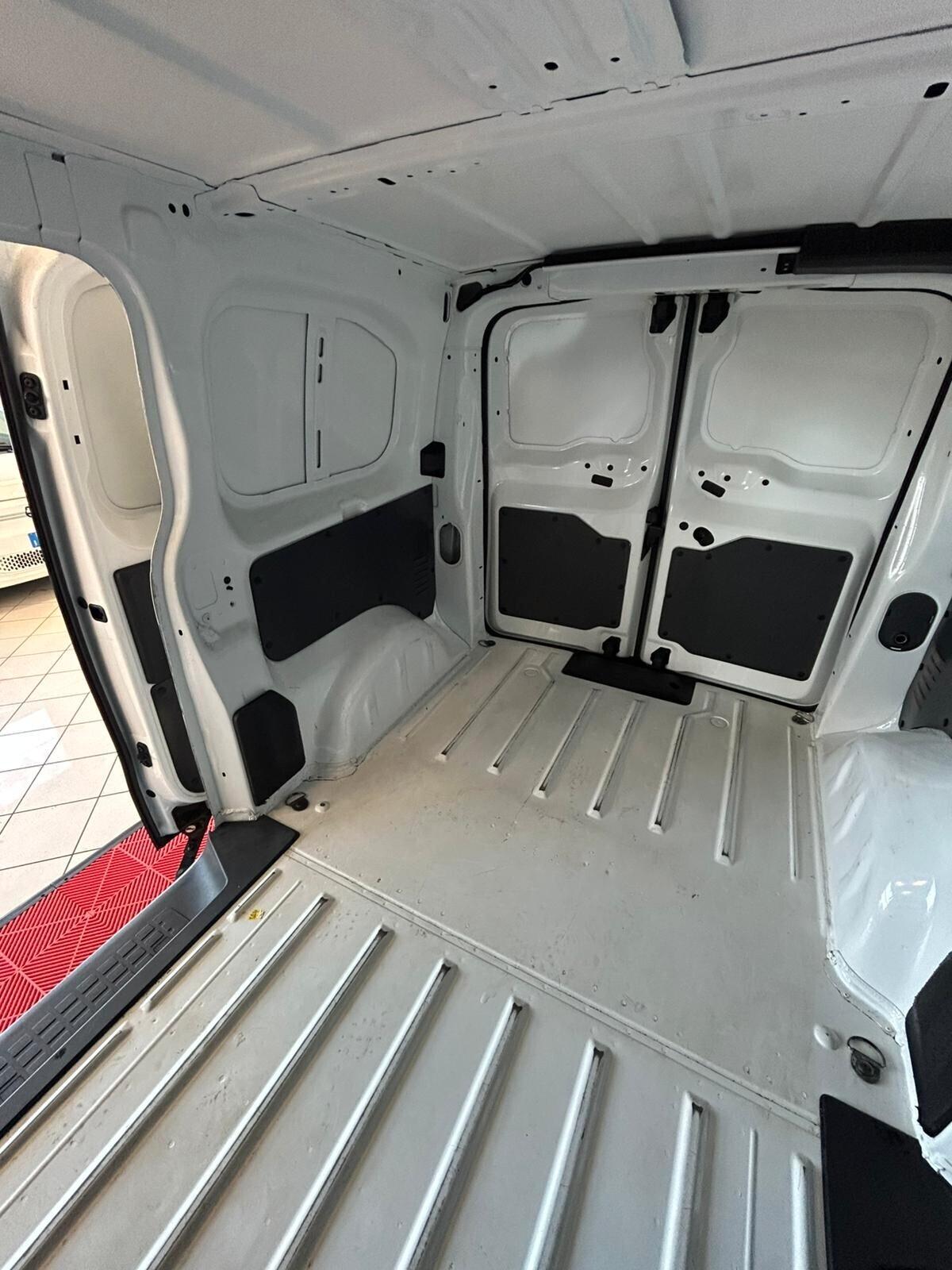 Peugeot Expert e-Expert 75kW PL-TN Furgone Premium Standard