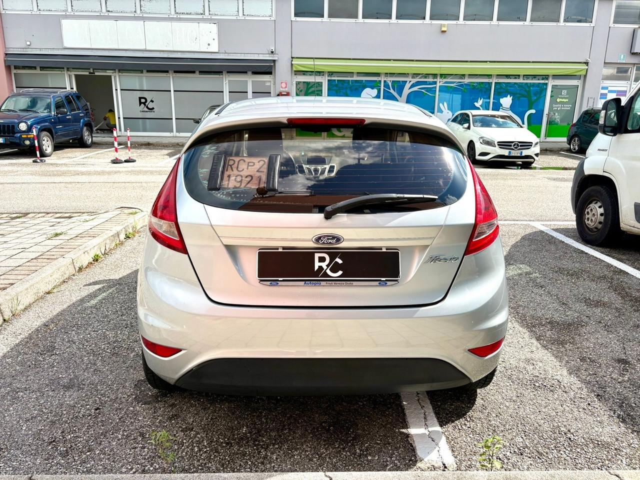 Ford Fiesta 1.2 Neopatentati