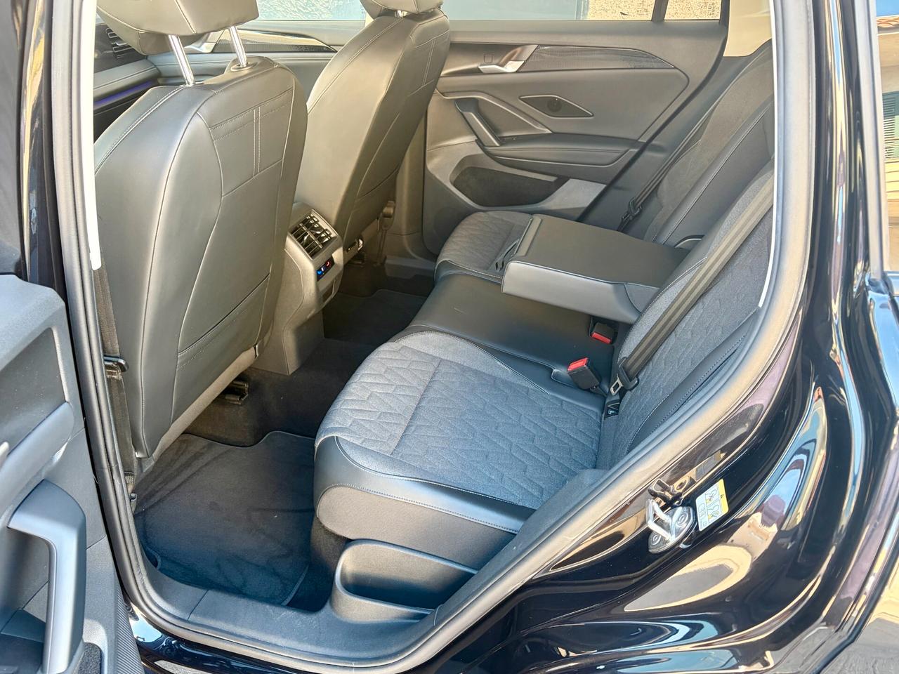 Volkswagen Tiguan 2.0 TDI 150 CV -"DSG-Elegance-25.000km"-'24