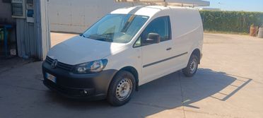 Volkswagen Caddy 4x4 allestito