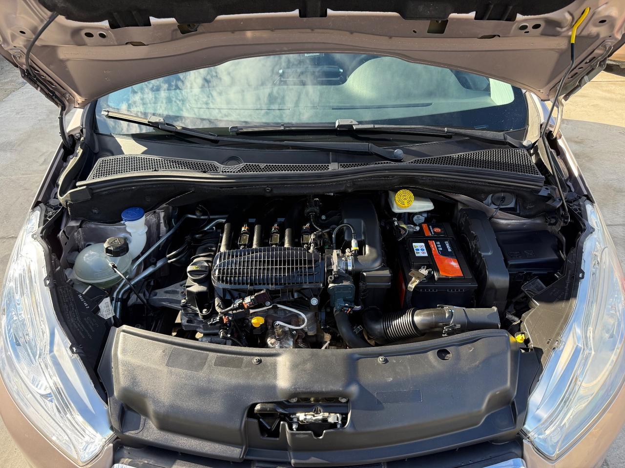 Peugeot 208 1.2 VTi 82 CV 5 porte